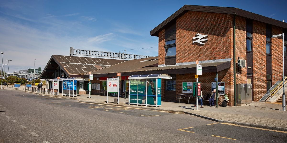 Didcot Parkway Train Station