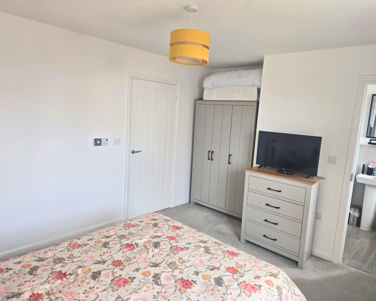 Bed 1.2