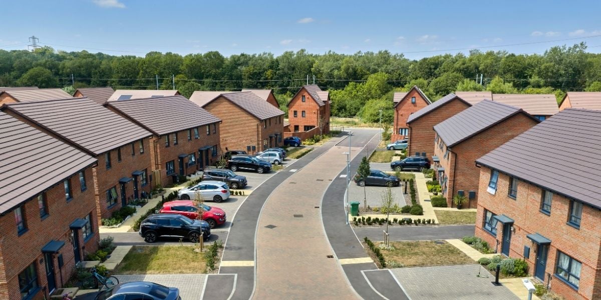 SNG at Wichelstowe - street scene