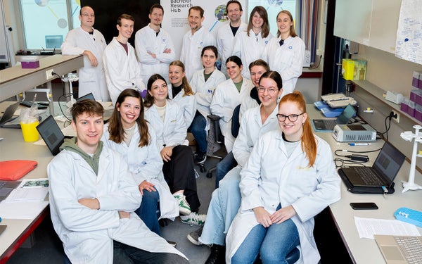 Bachelor research hub studenten
