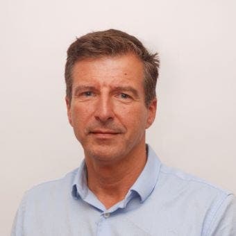 Ojen, R.  van  (Rob)