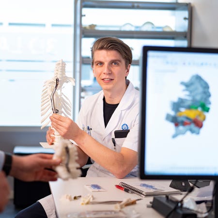 Koen Willemsen in het 3D Lab