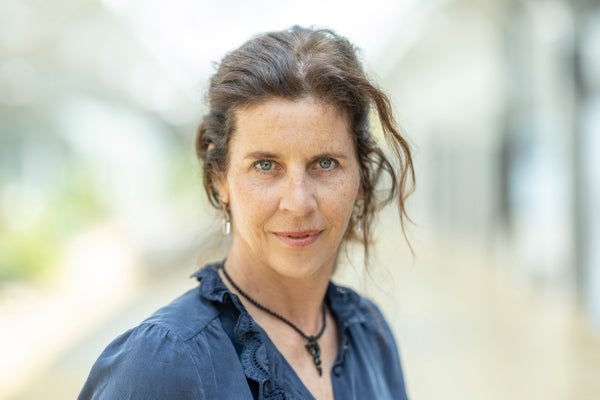 Annemiek Dols
