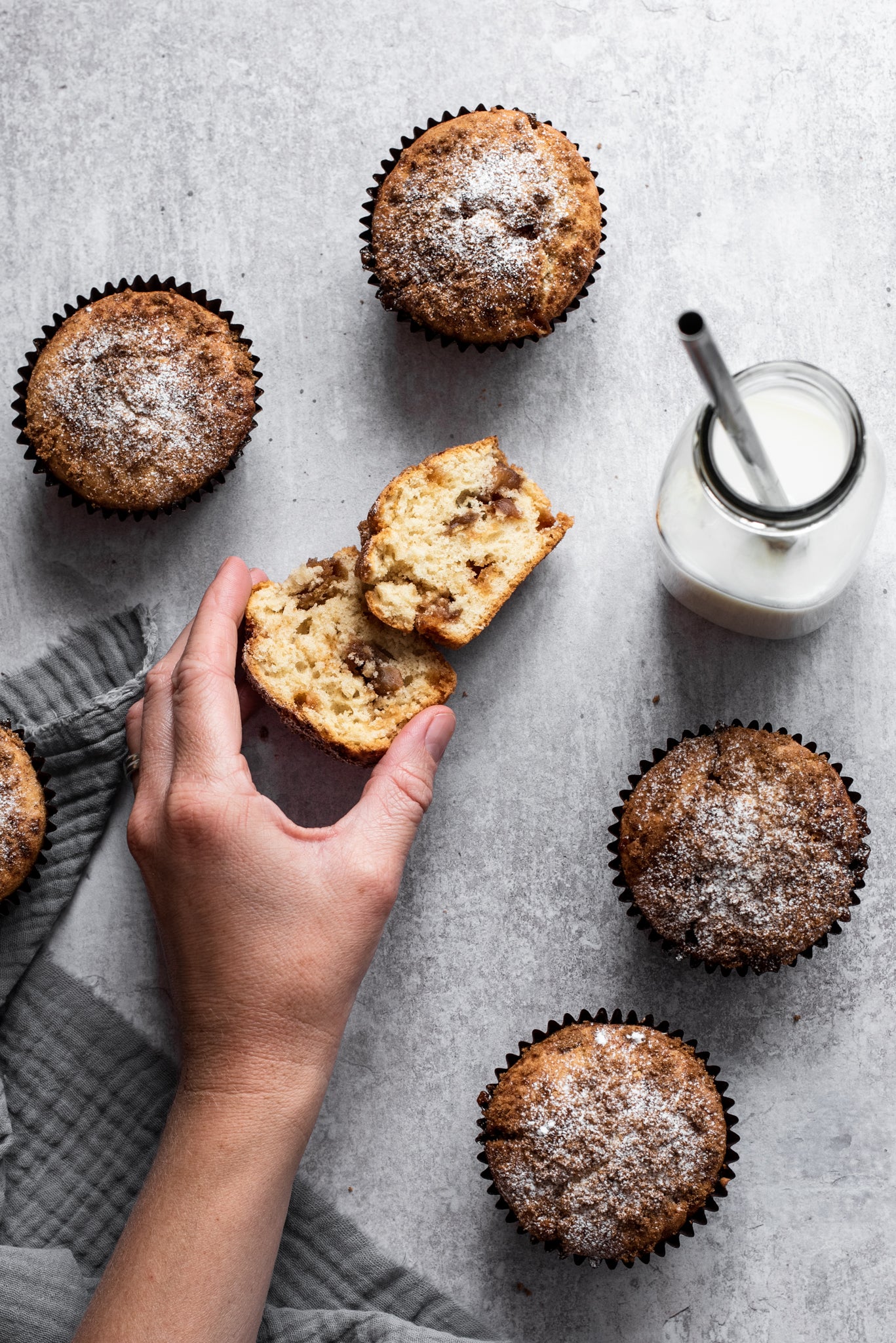 Toffee and Apple Sauce Muffins How to Make Toffee Apple Sauce Muffins