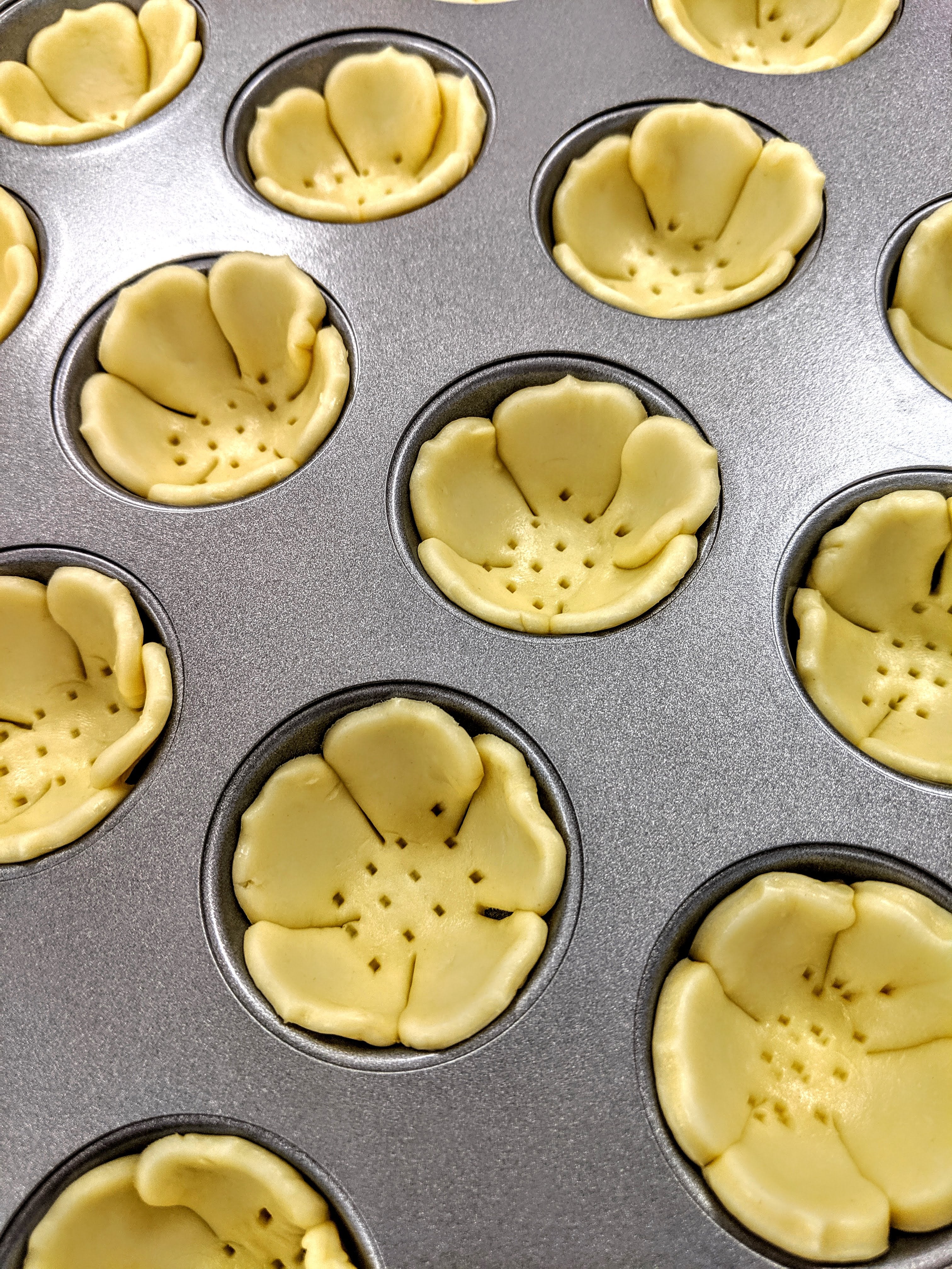 Lemon Flower Tarts Recipe How to Make Lemon Flower Tarts