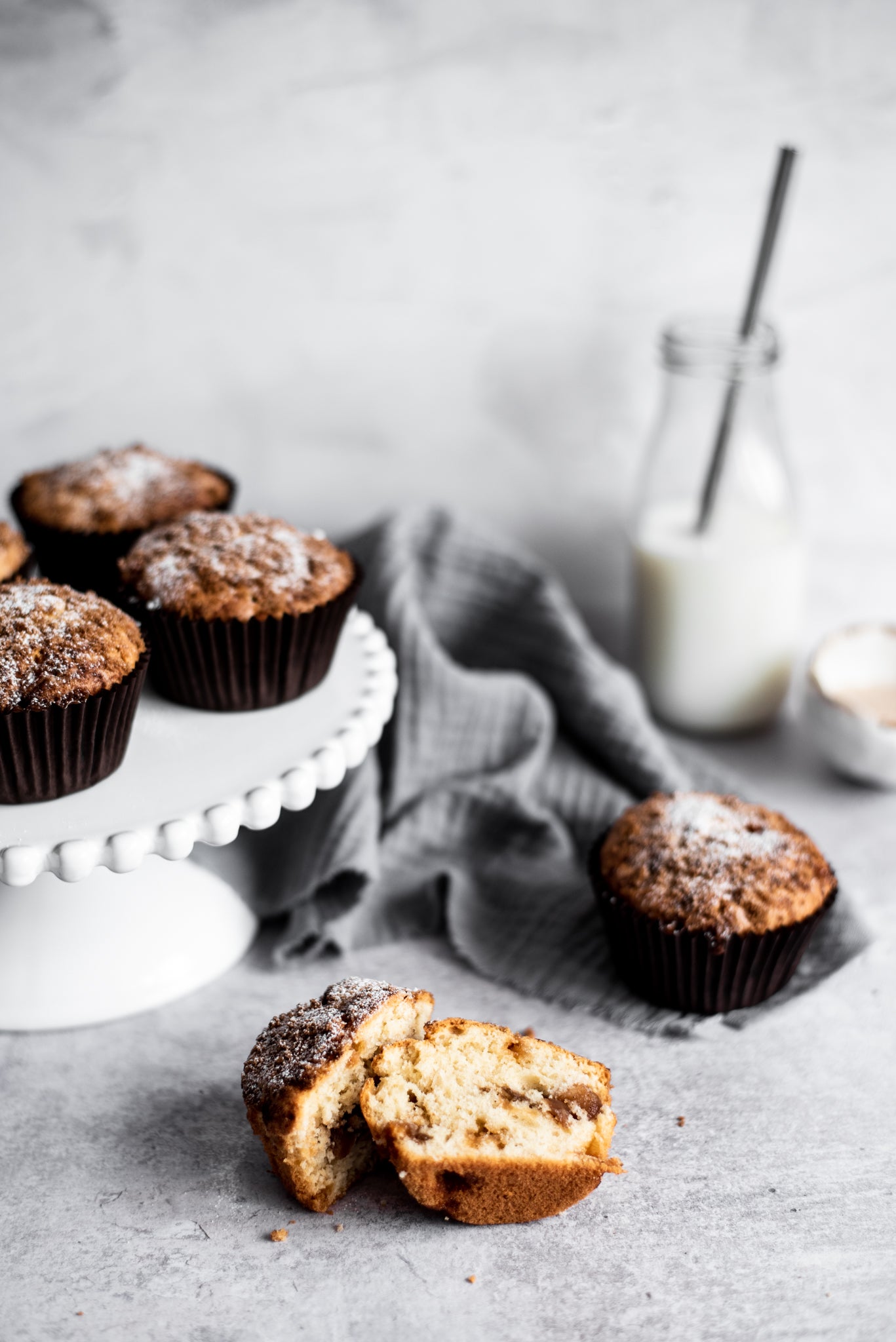 Toffee and Apple Sauce Muffins How to Make Toffee Apple Sauce Muffins