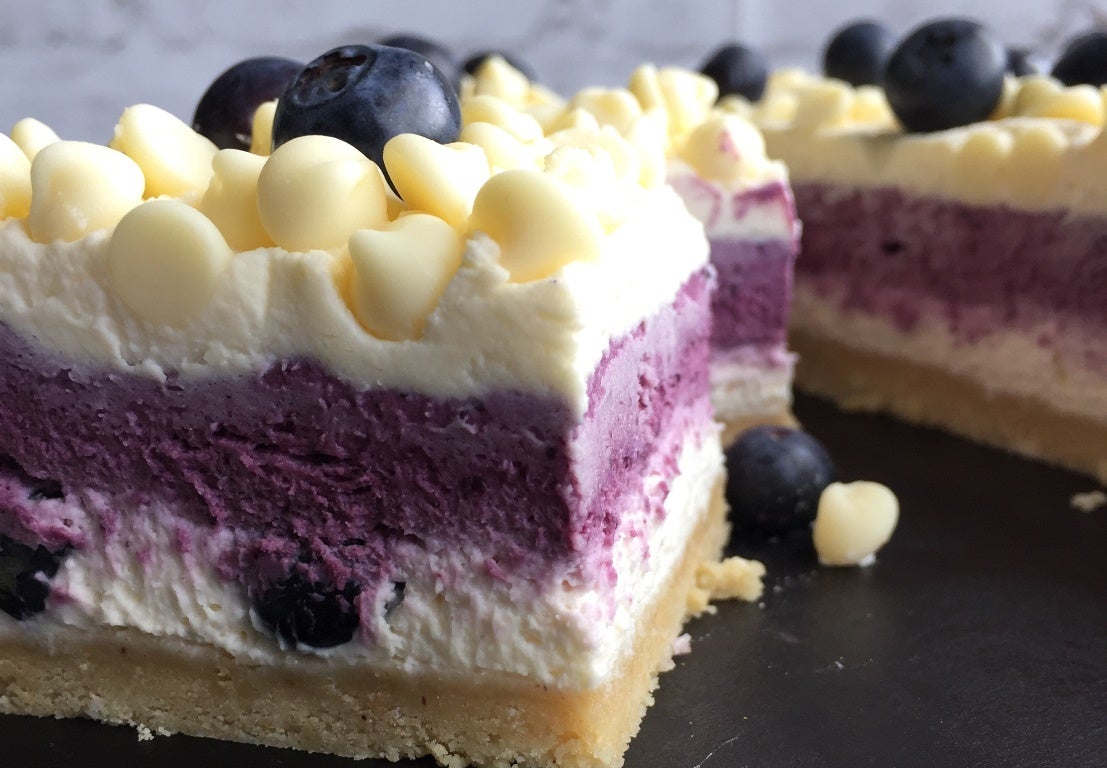 Blueberry Cheesecake Cake - OMG Chocolate Desserts