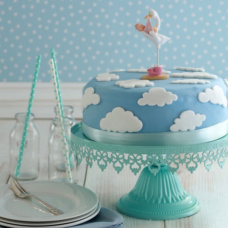 🍥 Newborn Baby Cake 👼 . . . . .... - lila.cakesandbakes | Facebook