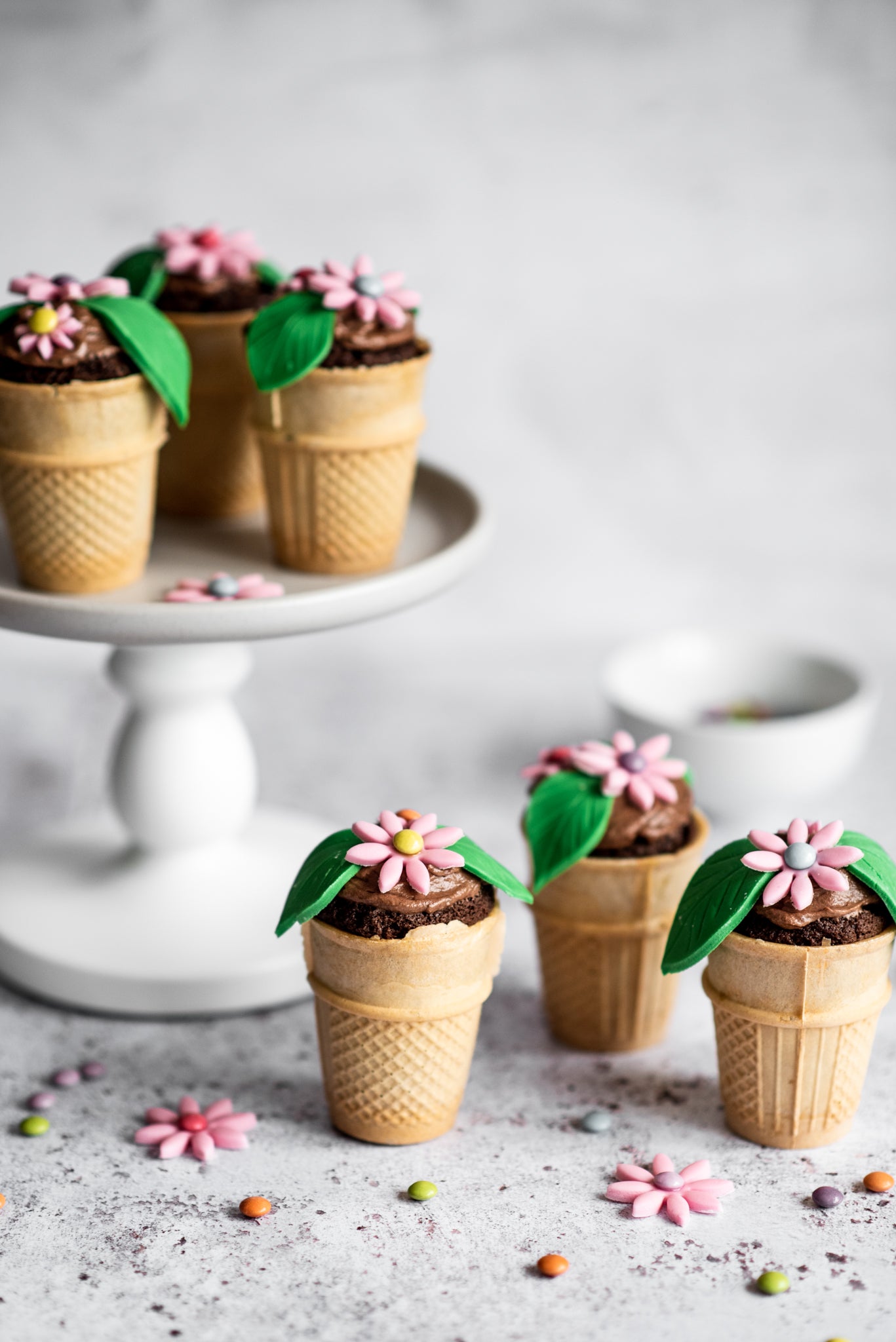 Flower Pot Cupcakes Recipe How to Make Flower Pot Cupcakes