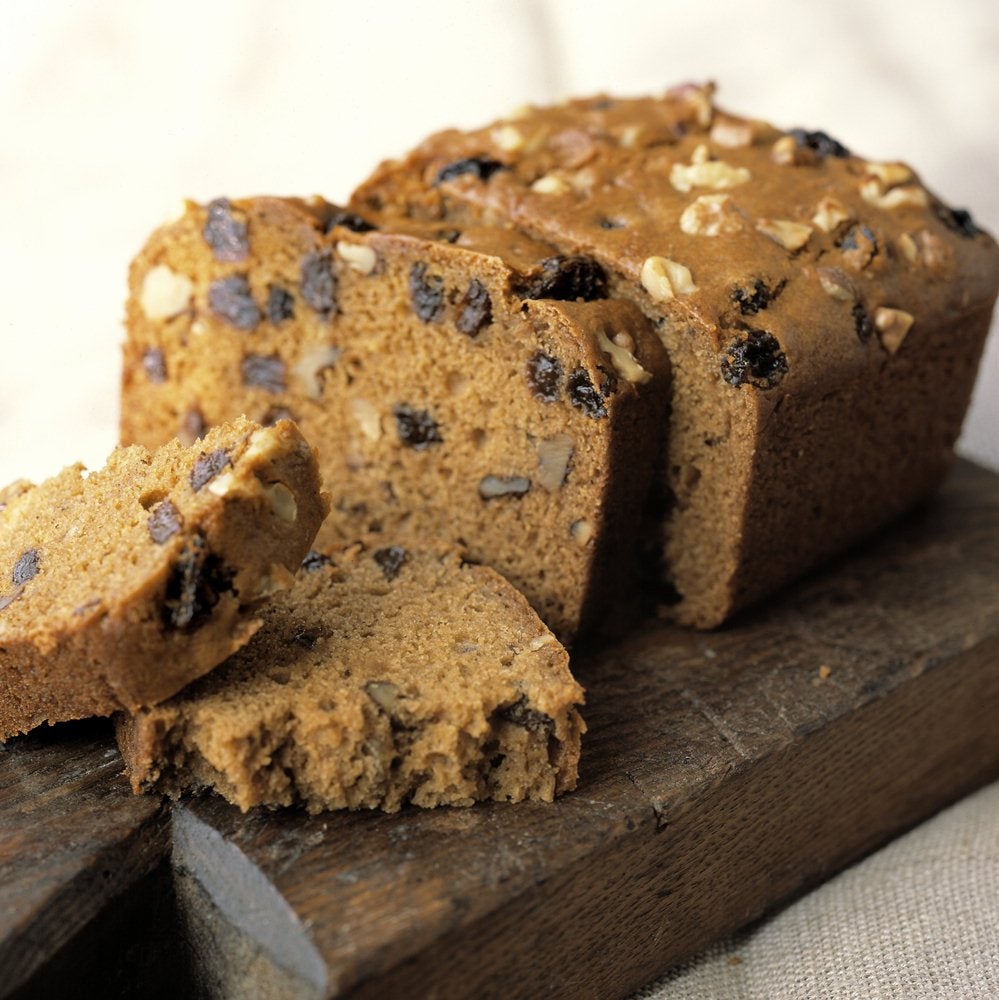 cinnamon-and-raisin-tea-loaf-recipe