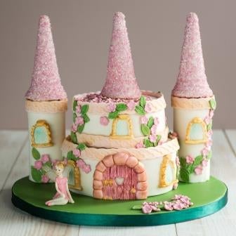 White & Pastel Castle Cake | Princess birthday cake, Castle birthday cakes, Castle  cake