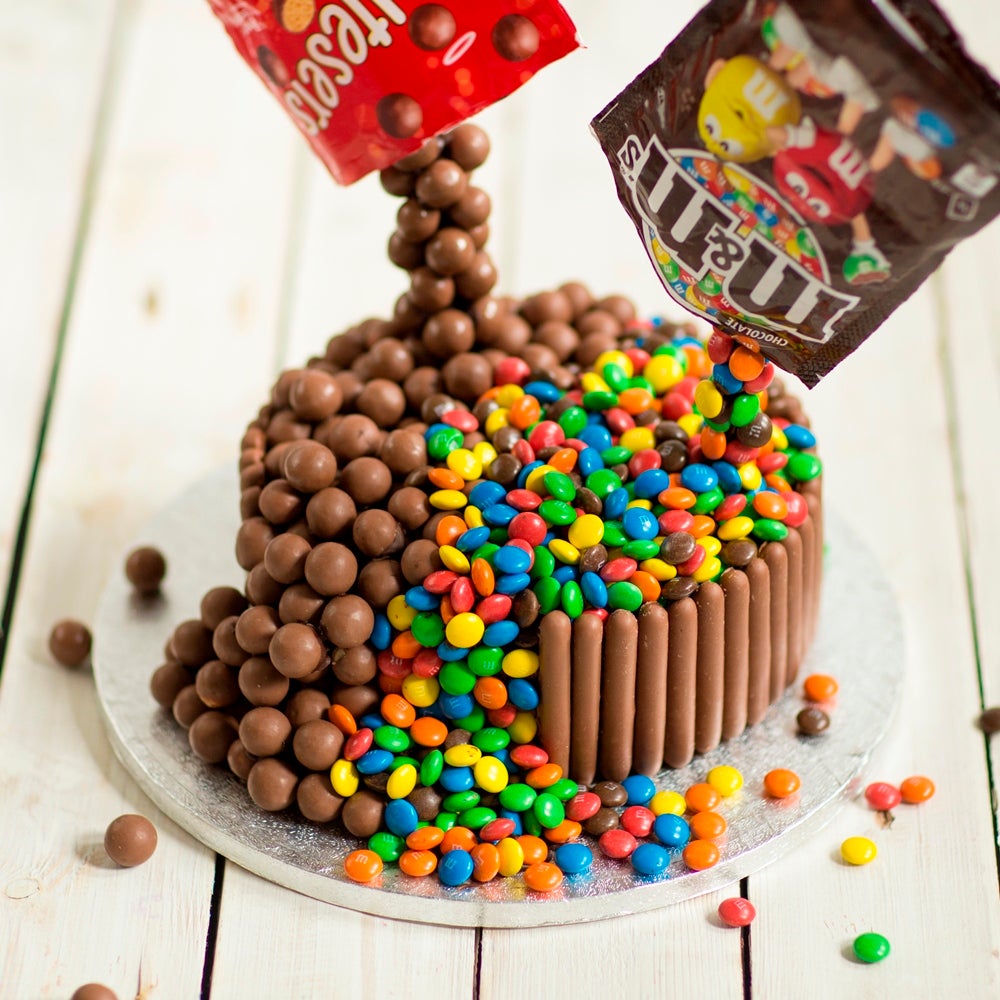 Chocolate Showstopper Cake