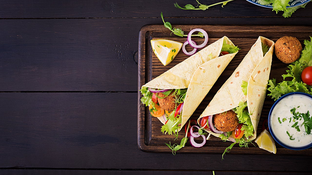 Vegane Falafel im Fladenbrot
