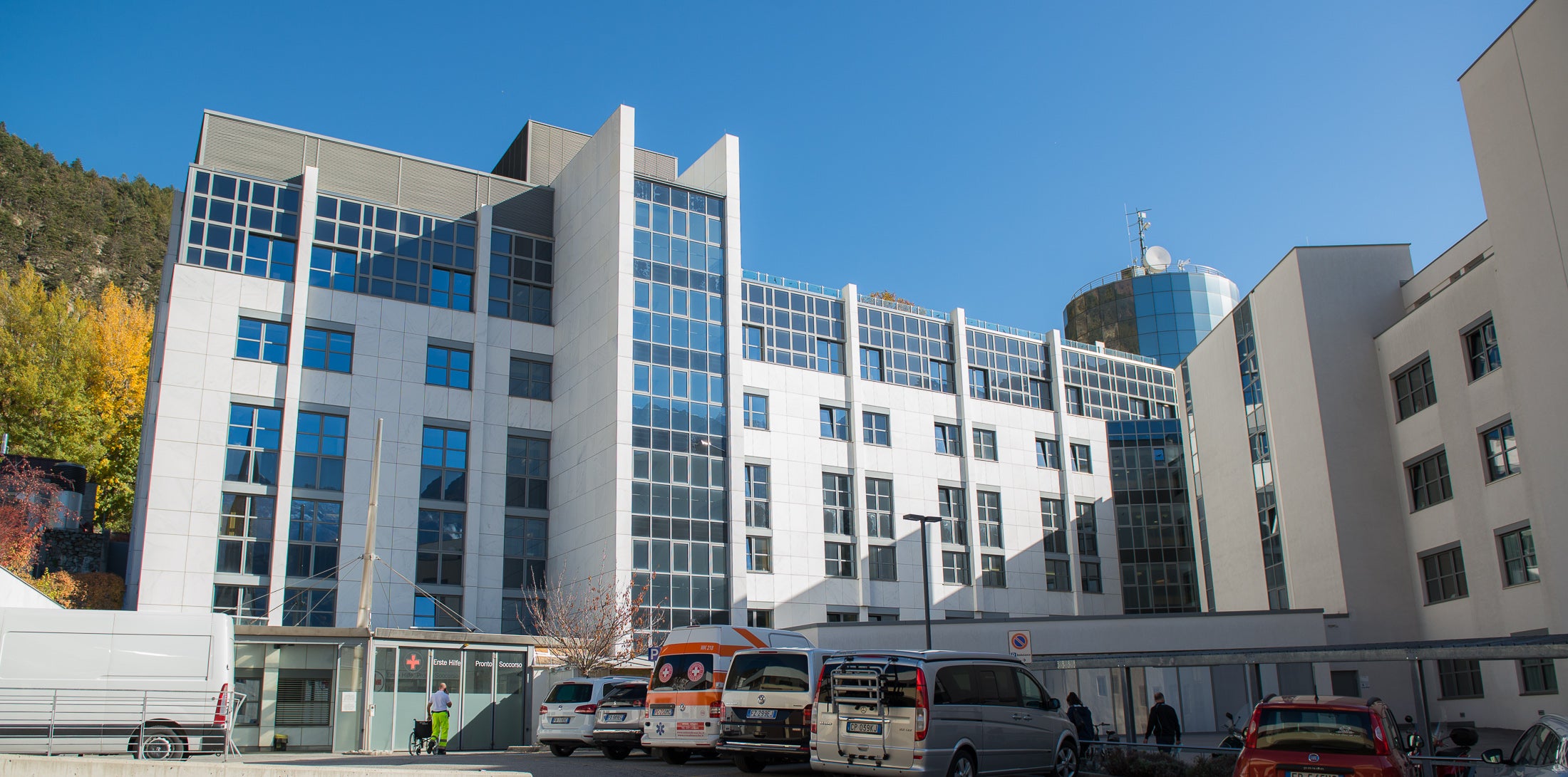 Das ist das Krankenhaus in Schlanders.