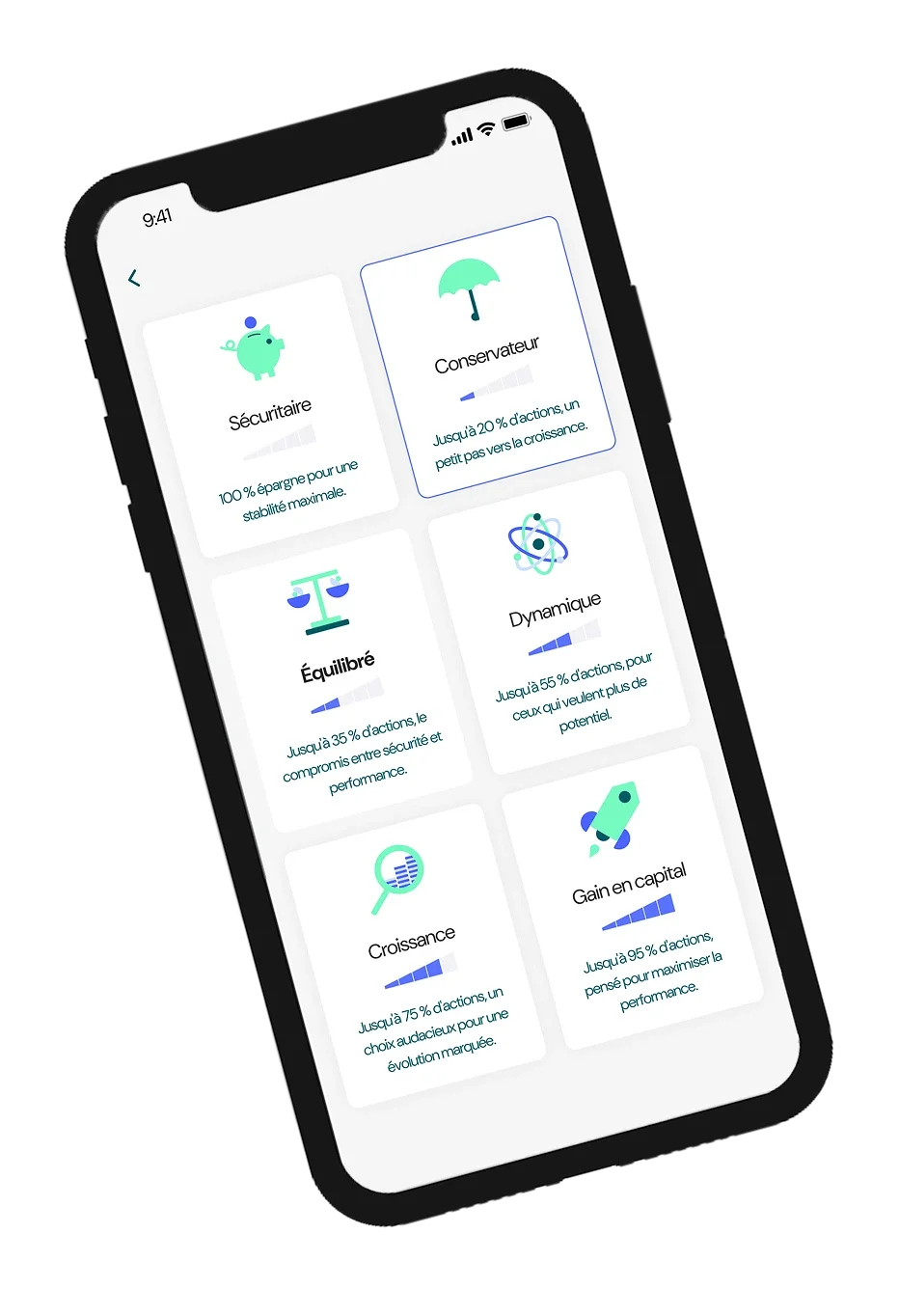 Un smartphone affiche un écran de l'application Pilla montrant différents profils d'investissement.