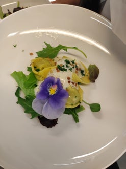 Ravioli gefüllt mit Bärlauch