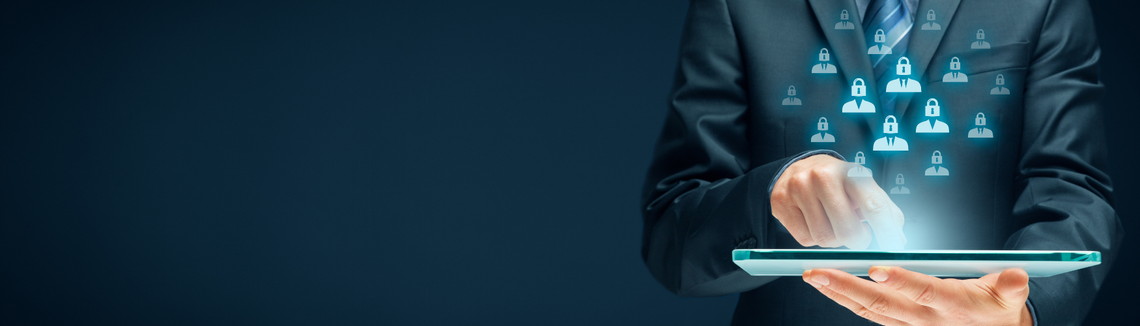 Zbliżenie ramienia osoby