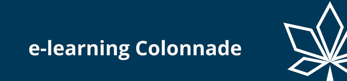 Niebieskie tło z białym tekstem