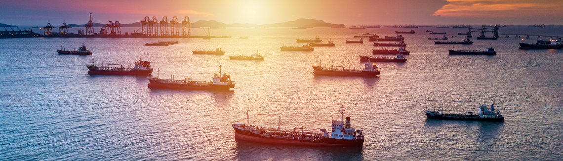 Skupina lodí na vode