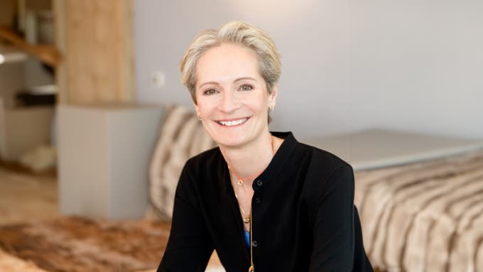 Article card header image