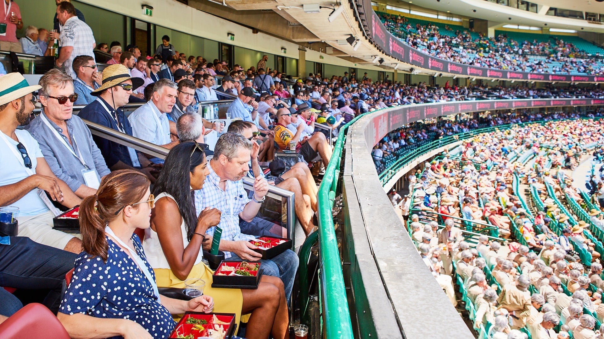 BBL 15 Sydney Sixers v Melbourne - SCG Box 