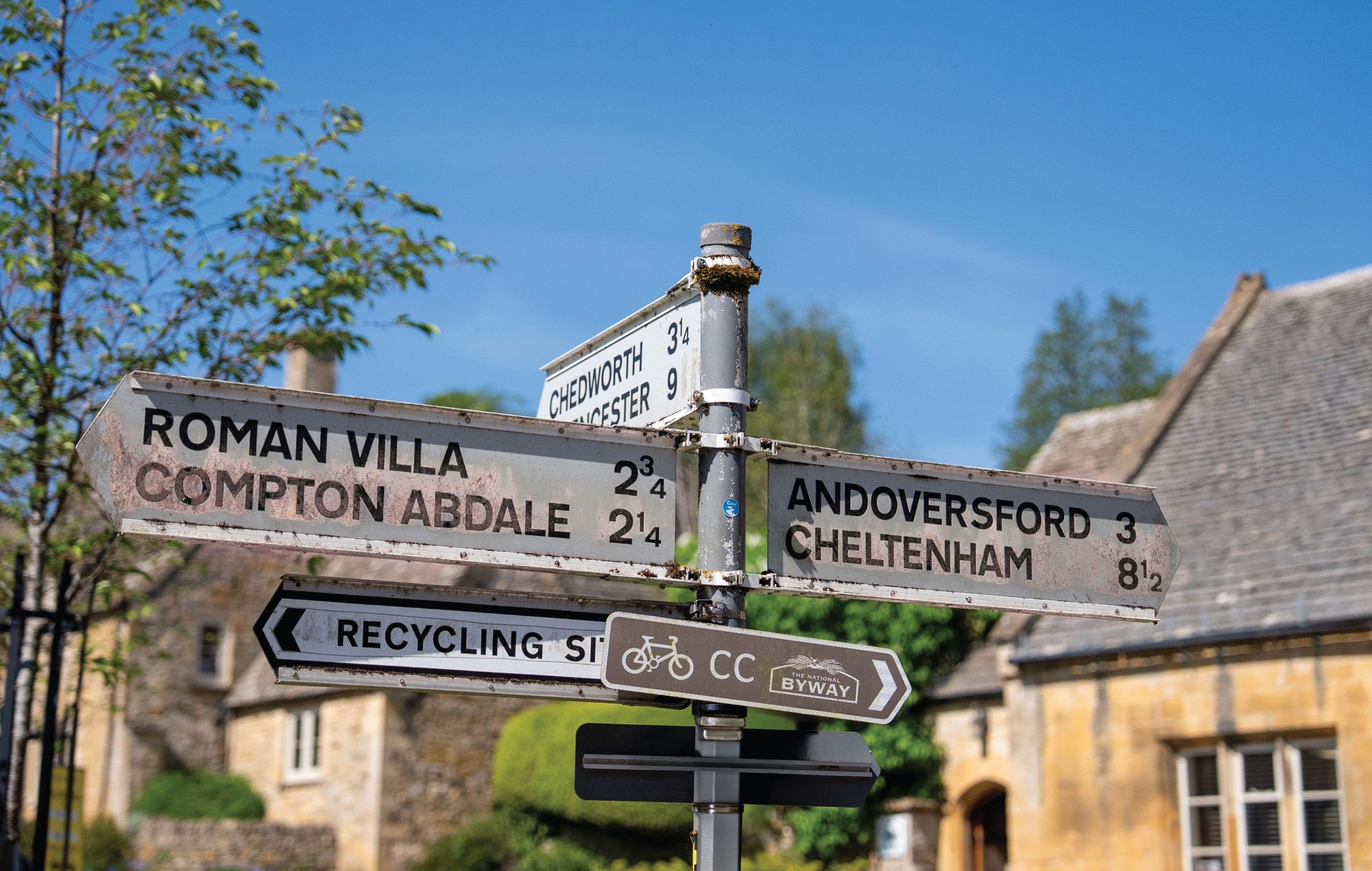 Things to do Withington Willowside Grange hero image