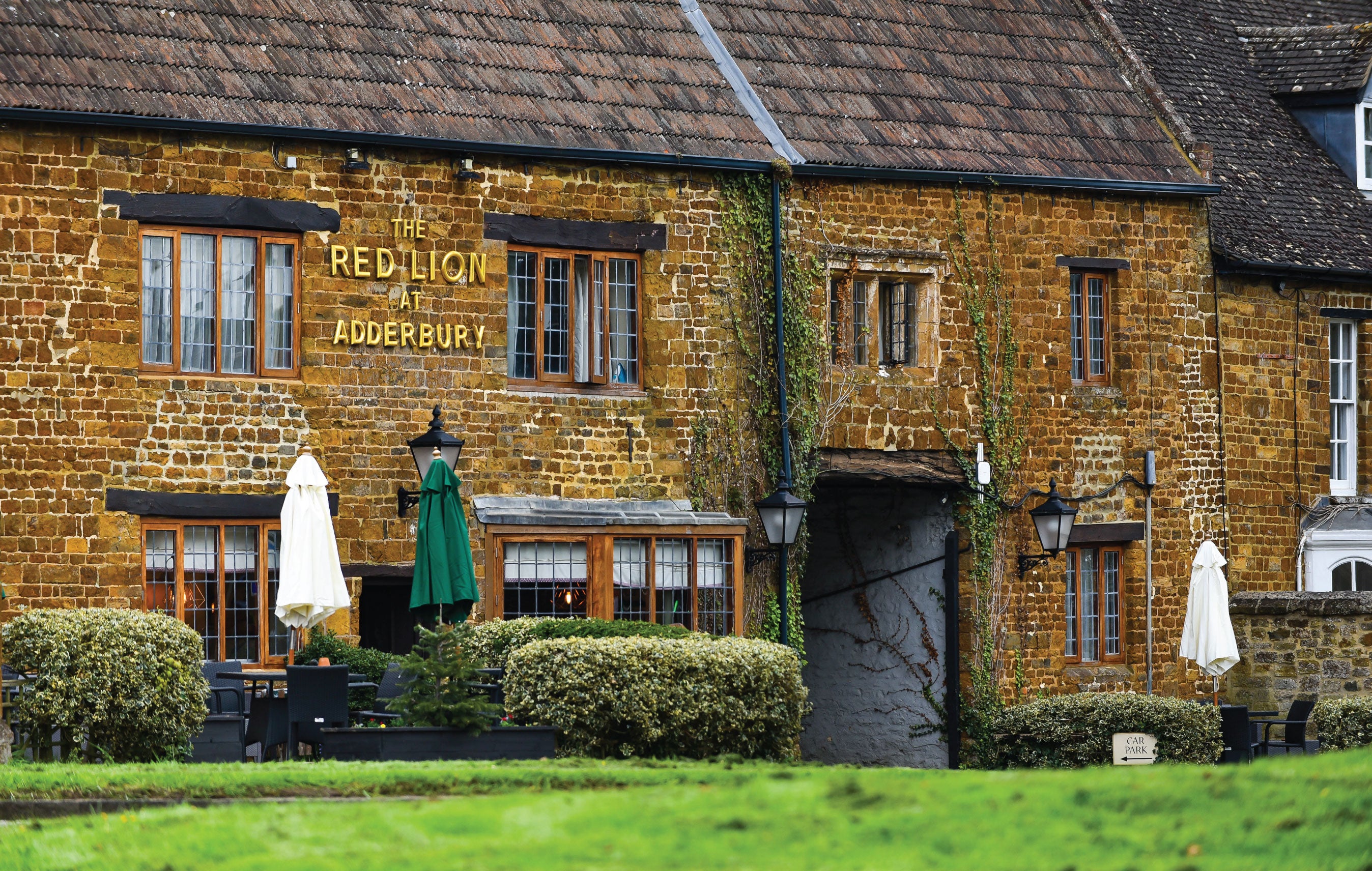 Artisan Adderbury Hayfield Manor New Homes Oxfordshire Breckon