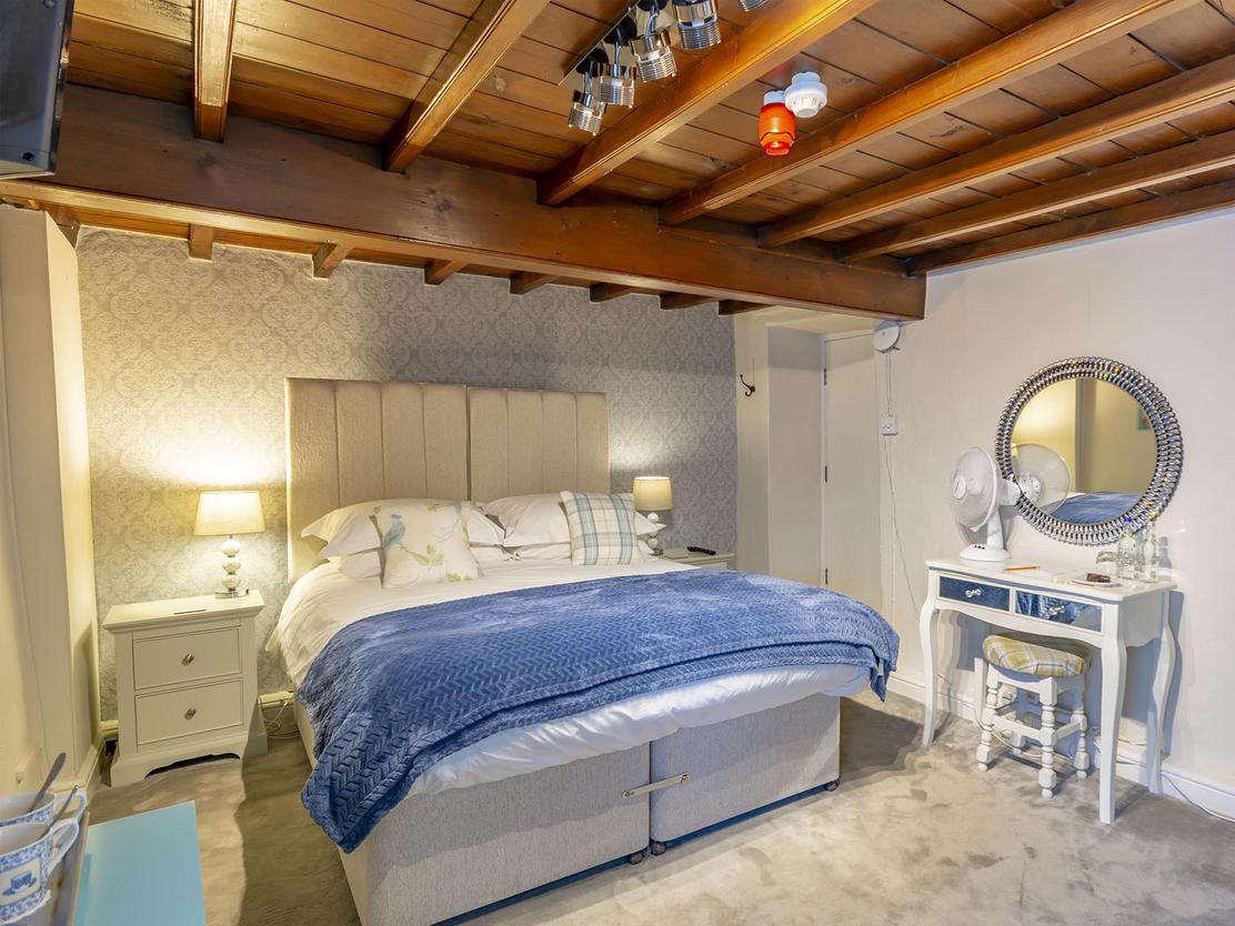 property image-14