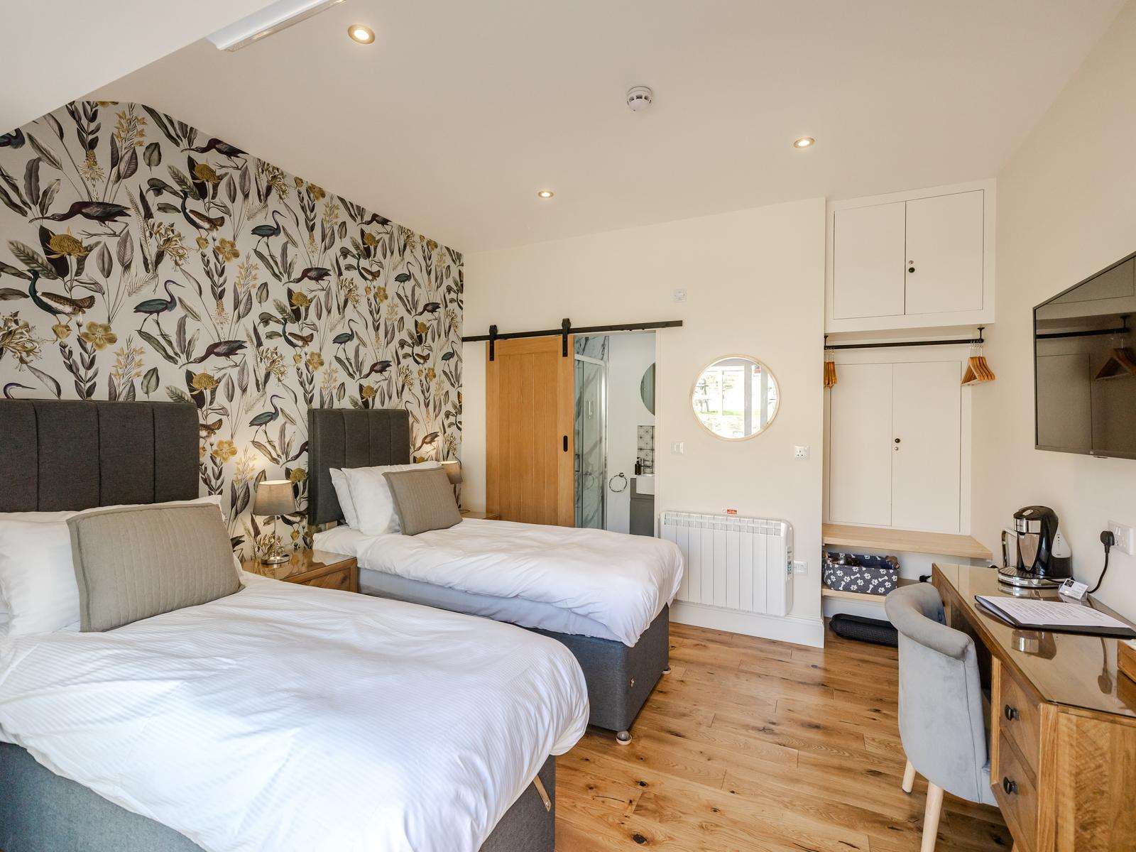 property image-10