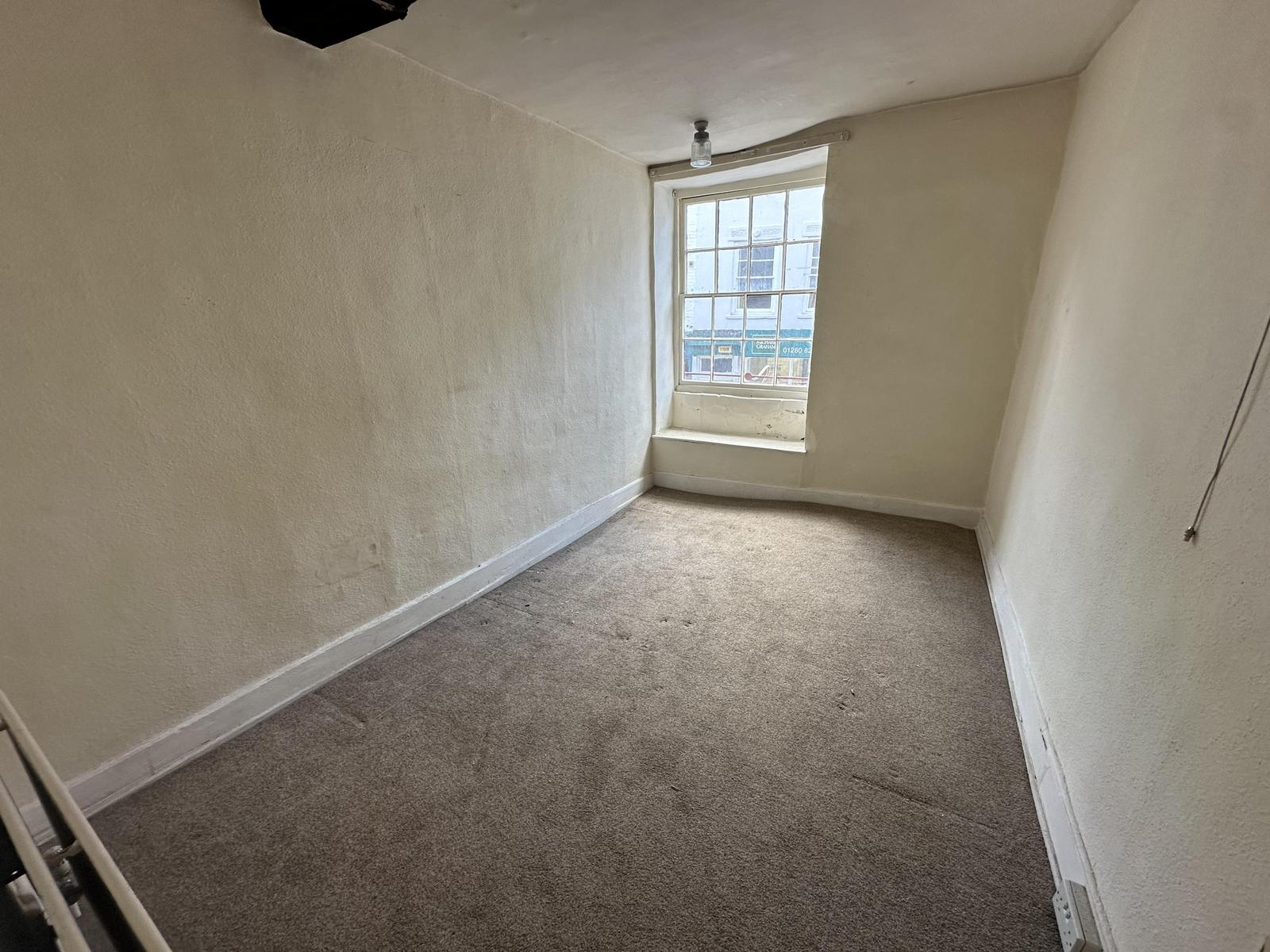 property image-10