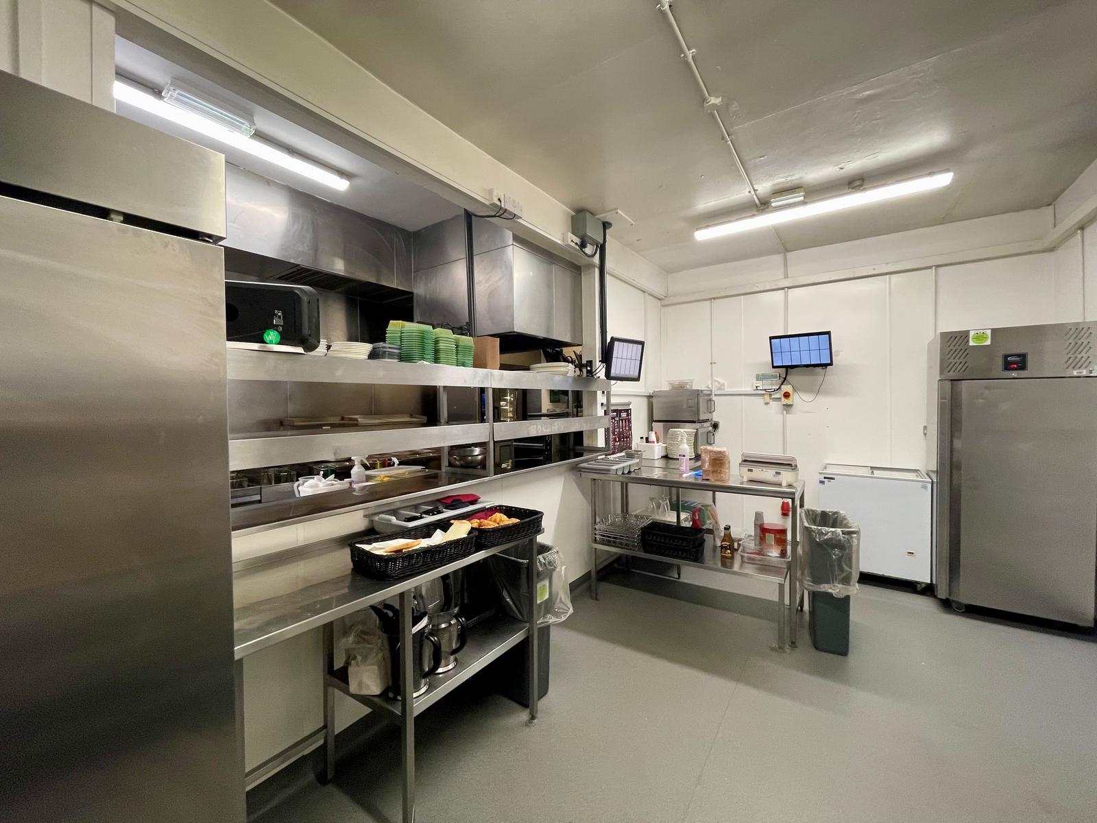 property image-11