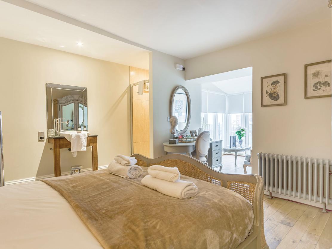 property image-18