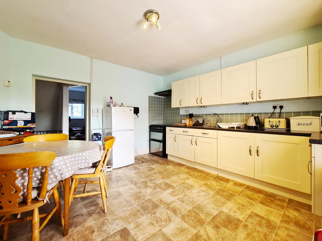 property image-11