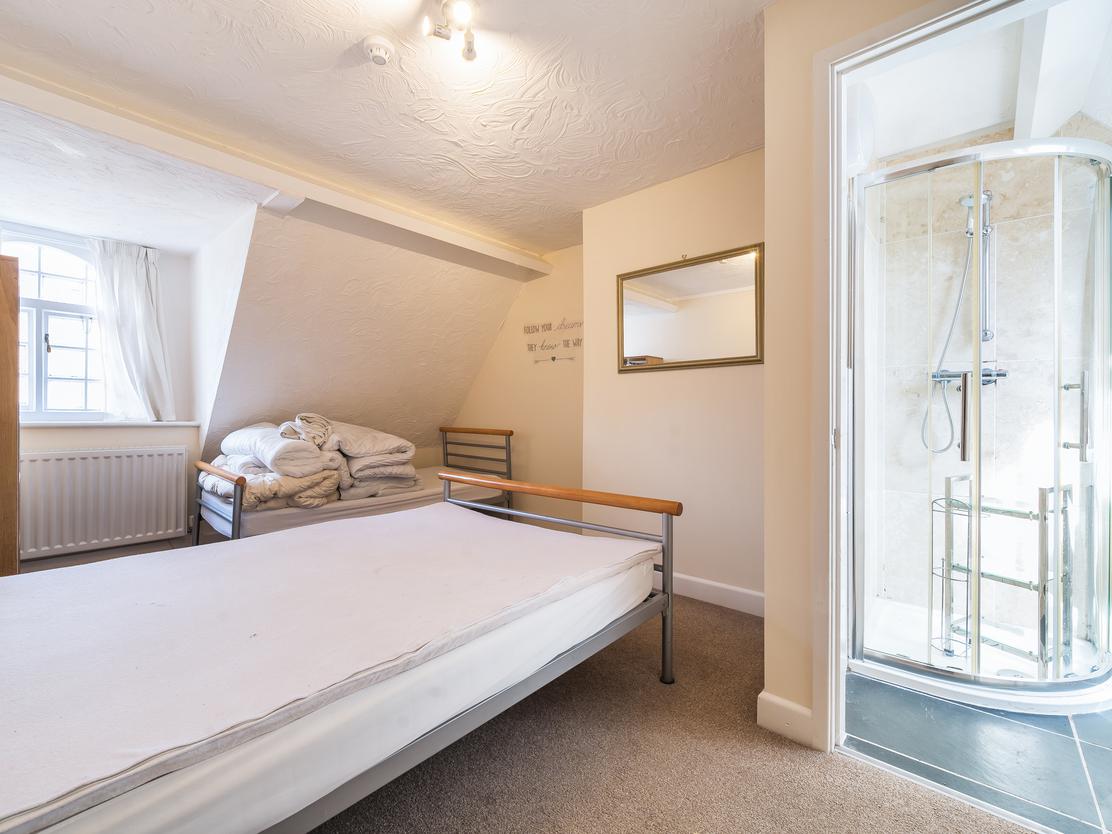 property image-10