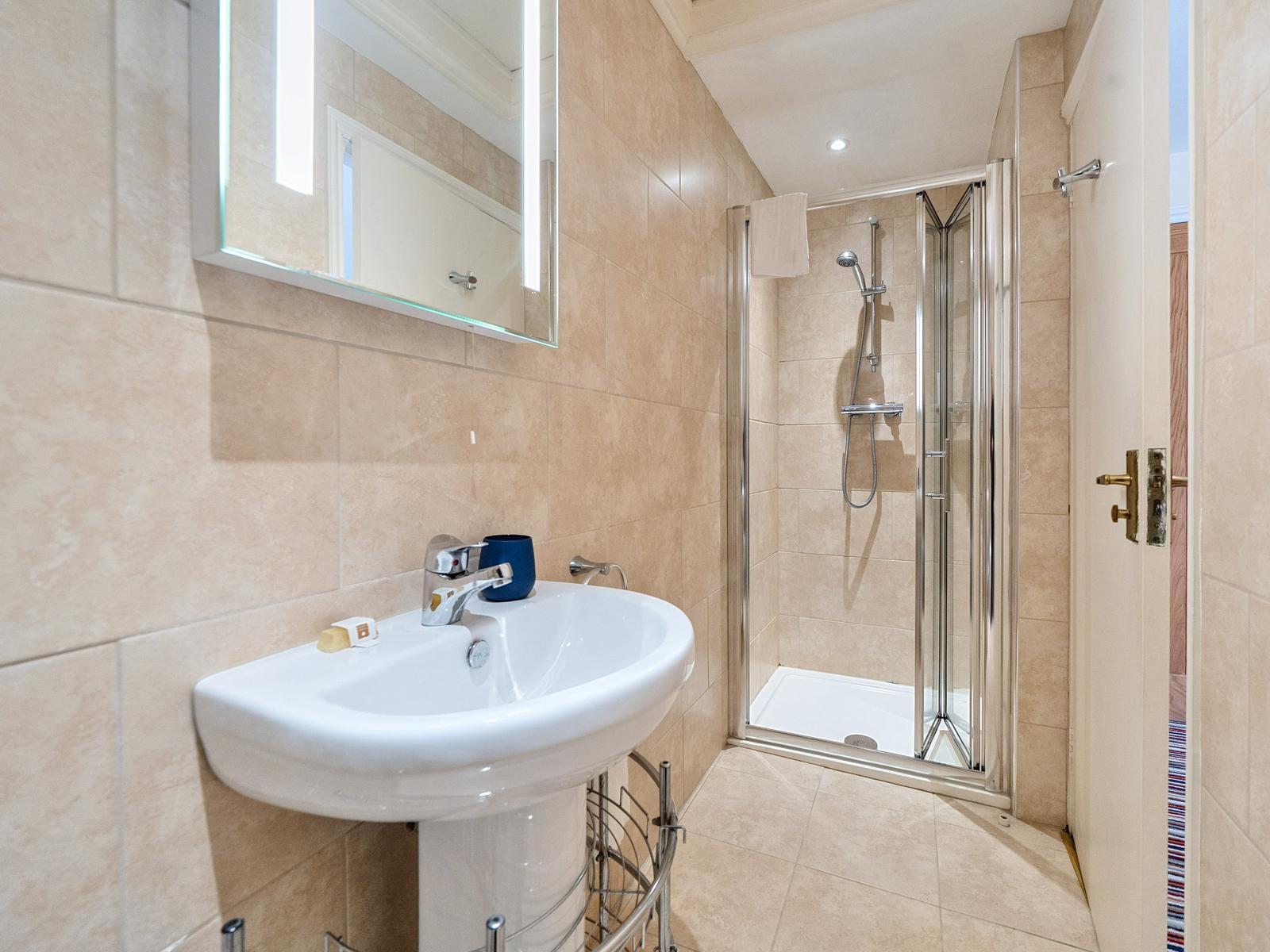 property image-14
