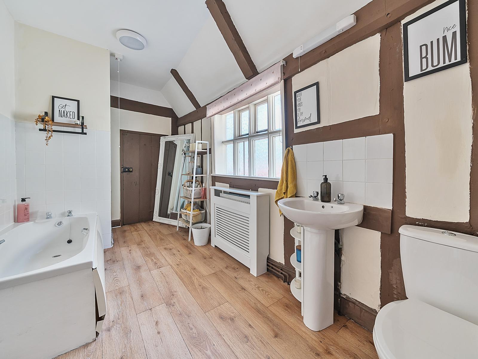 property image-19