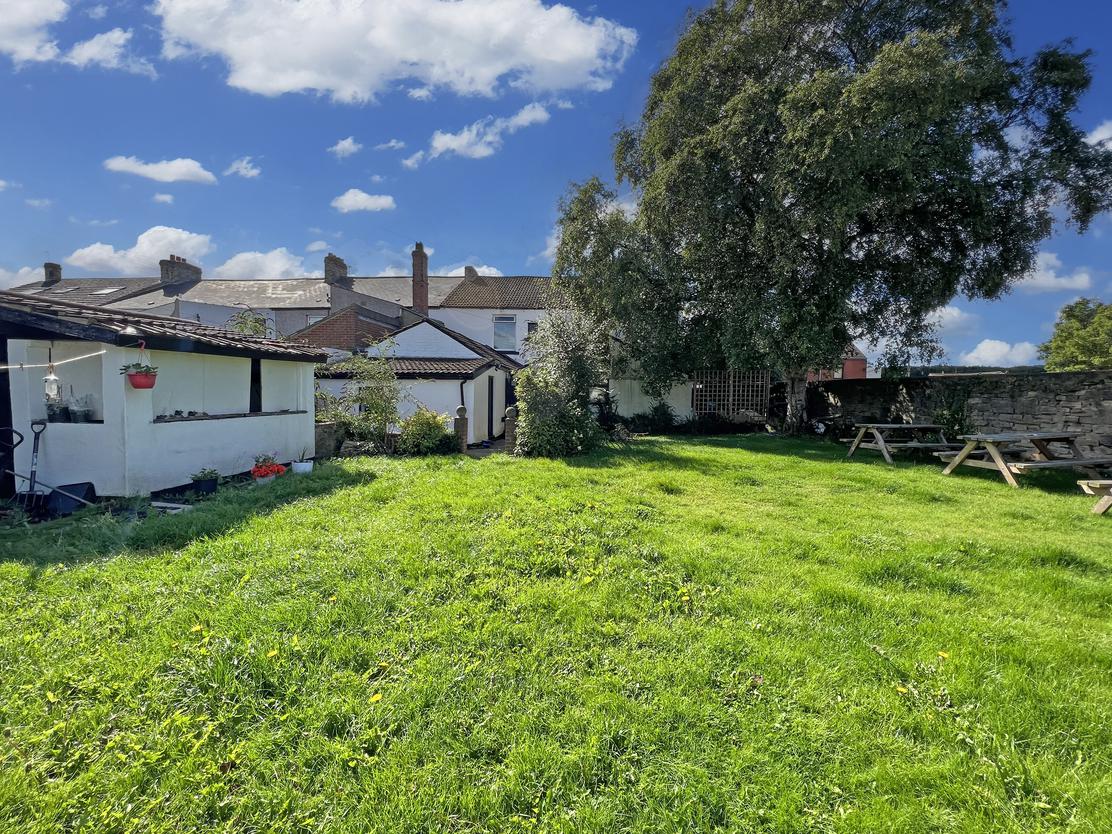 property image-19
