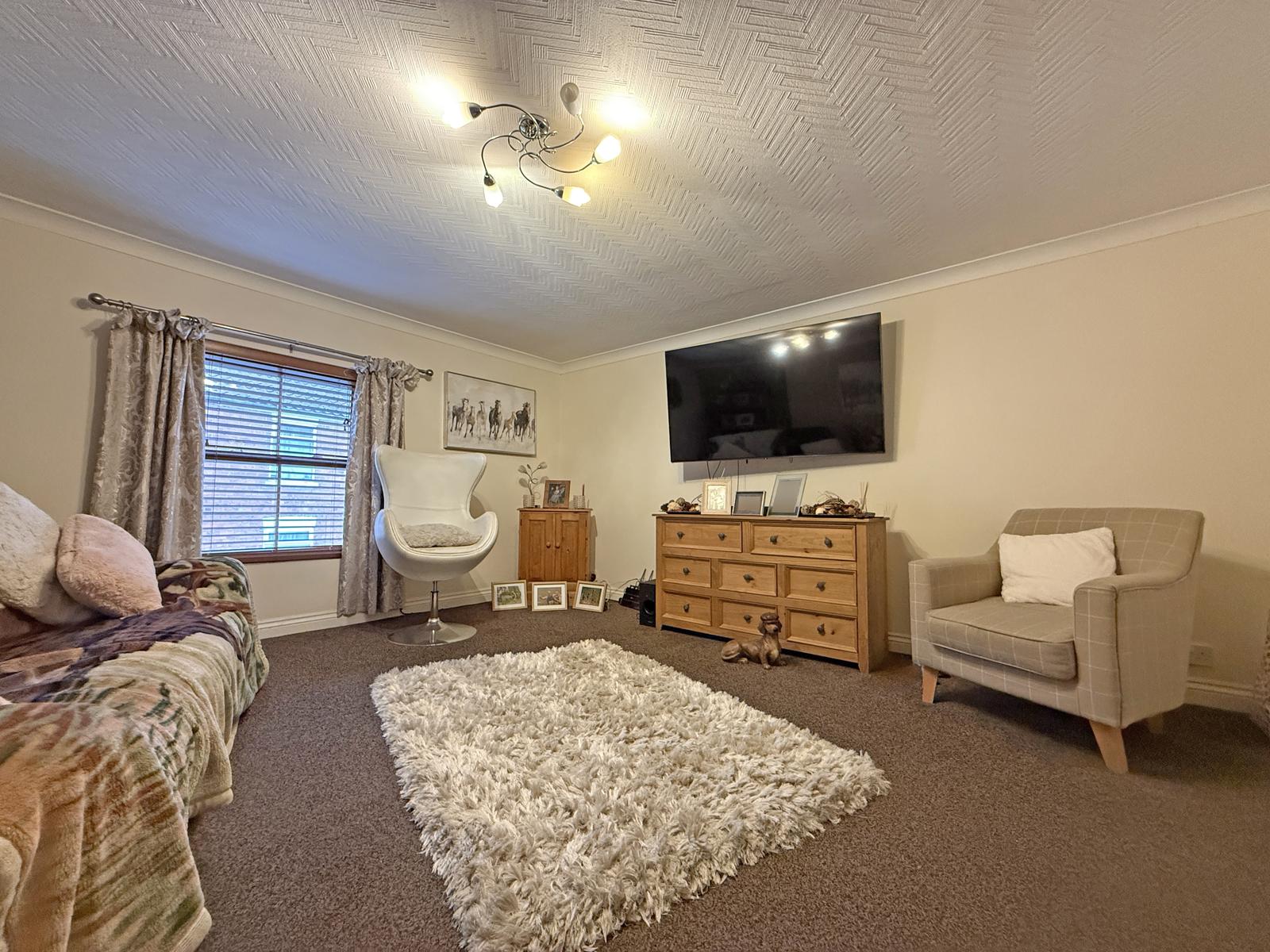 property image-11