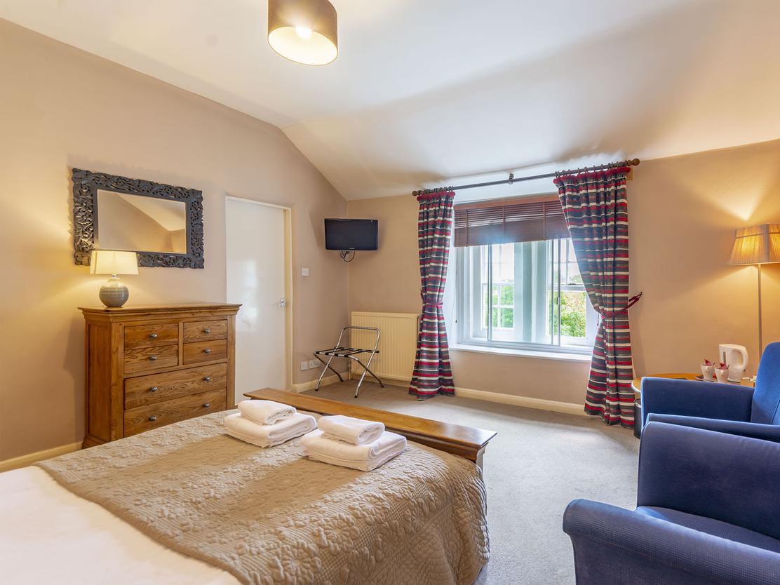 property image-4