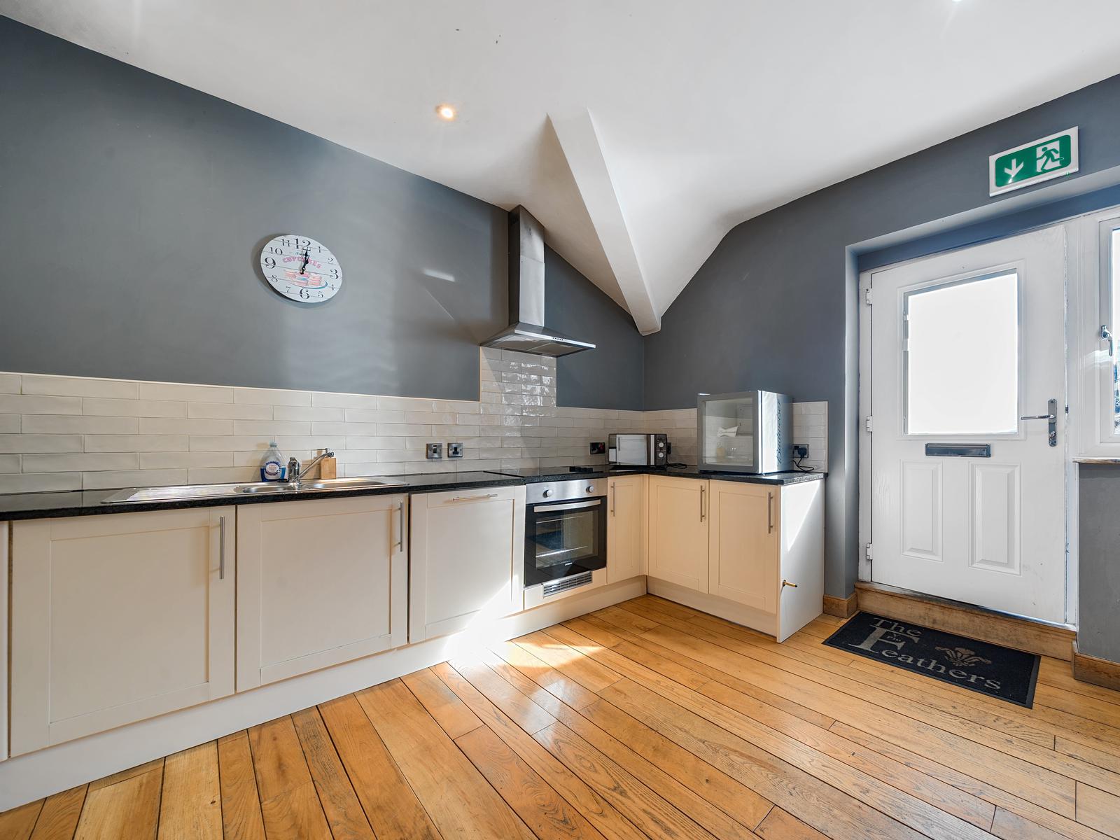 property image-11