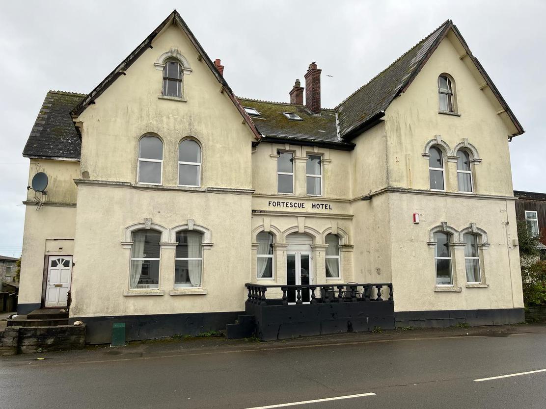property image-3