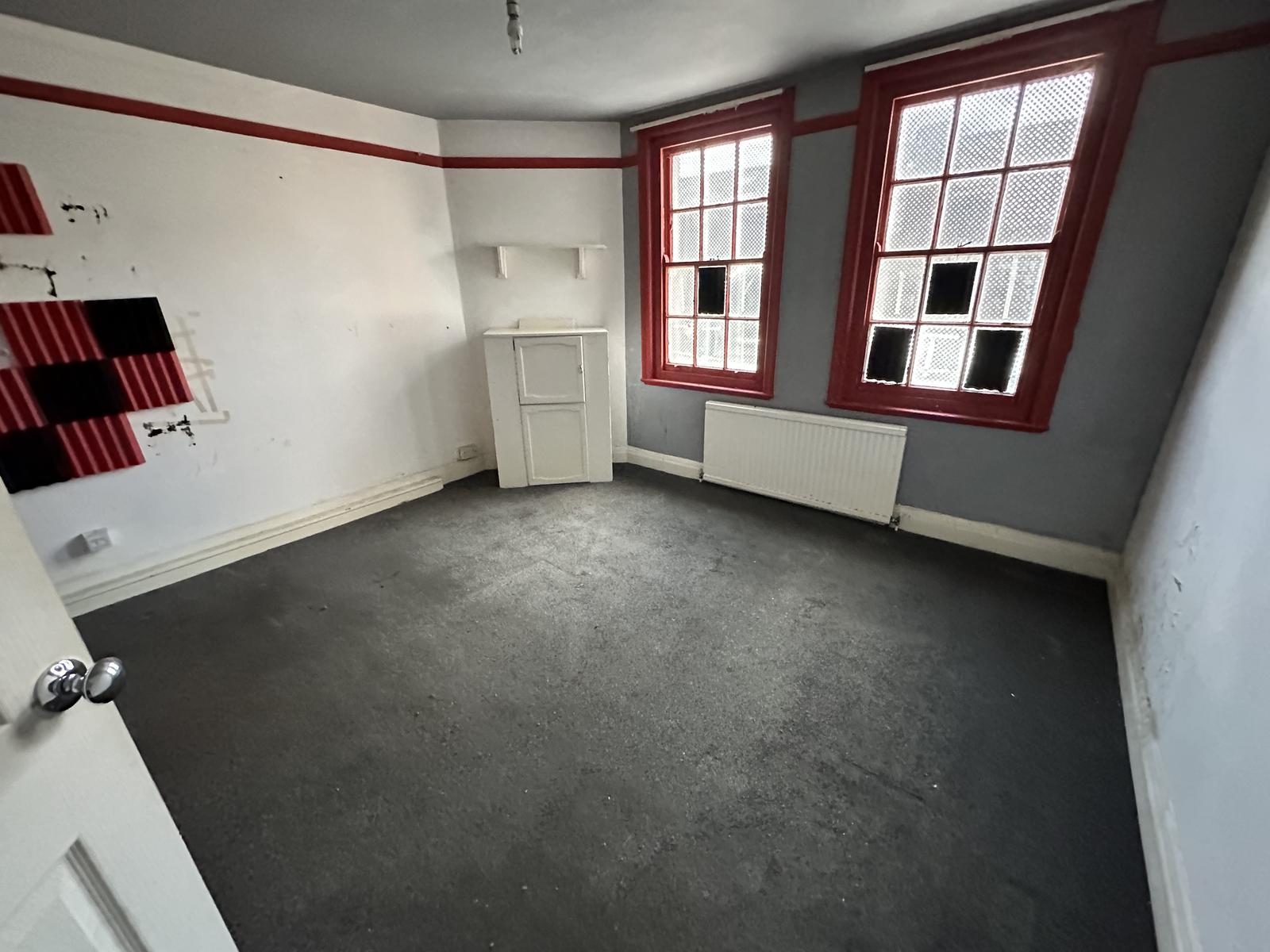 property image-11