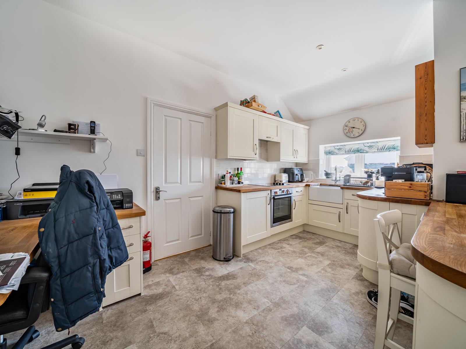 property image-9