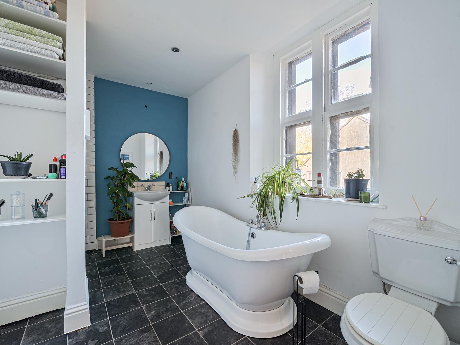property image-17