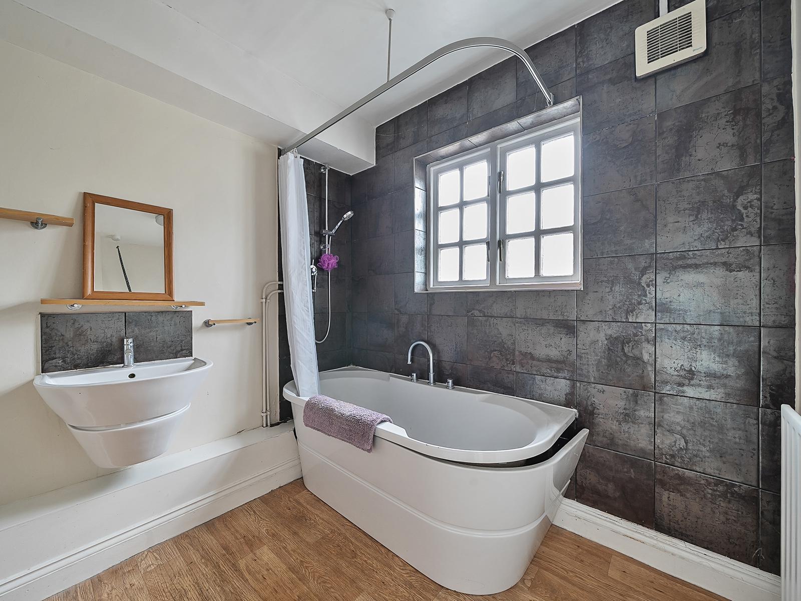 property image-12