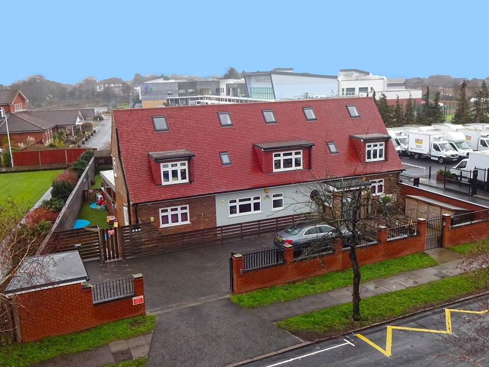 Little Munchkins Montessori Nursery in West London