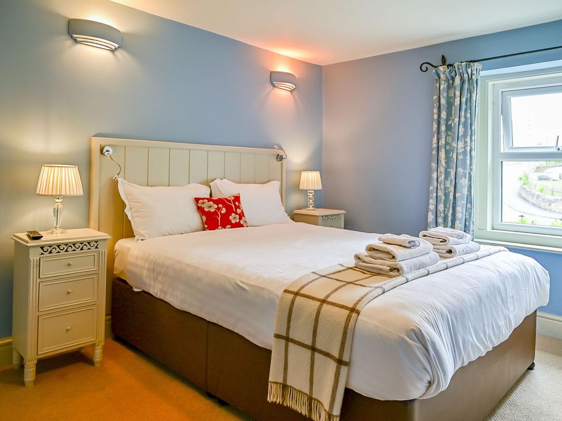 property image-10