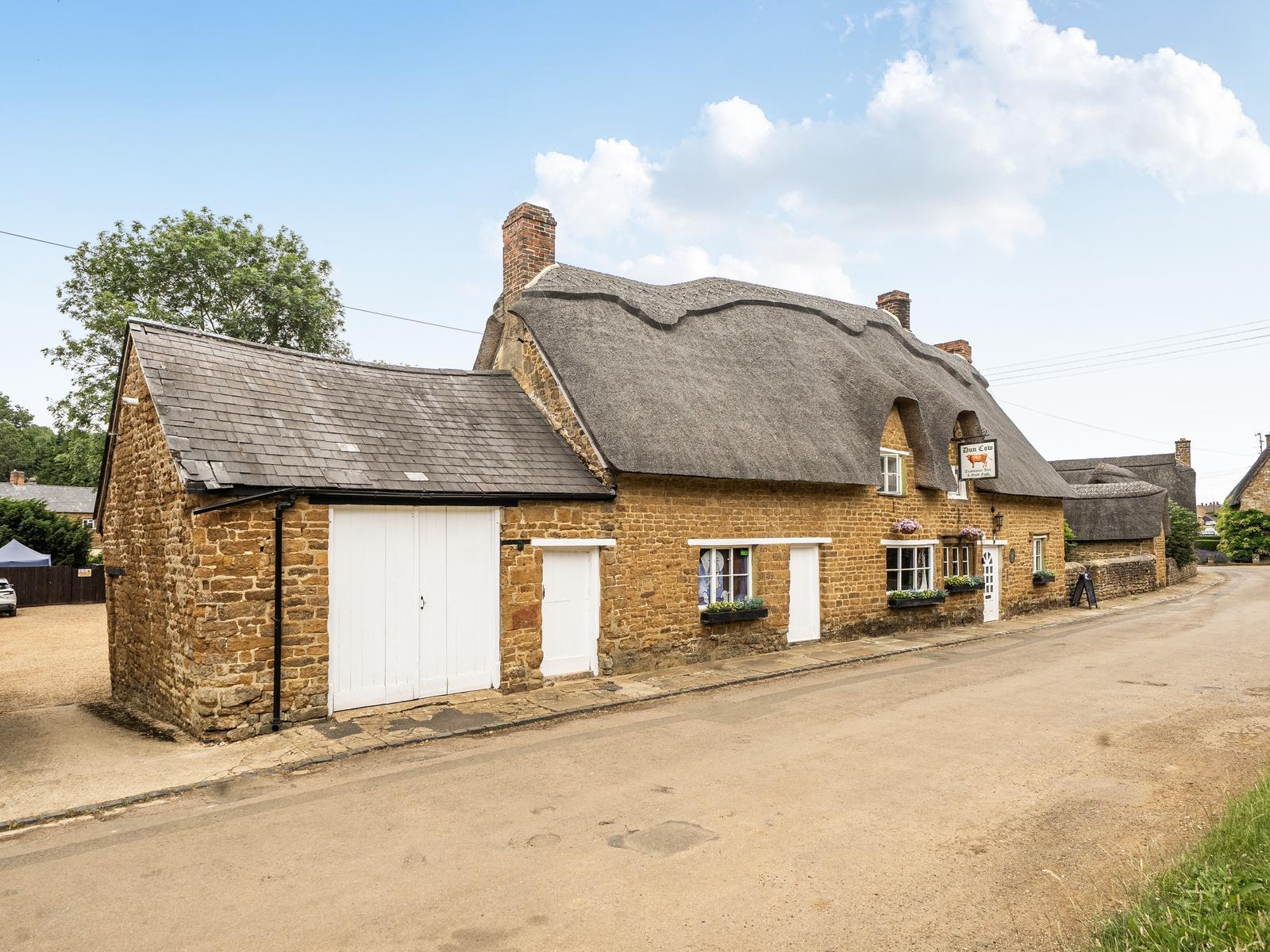 property-img