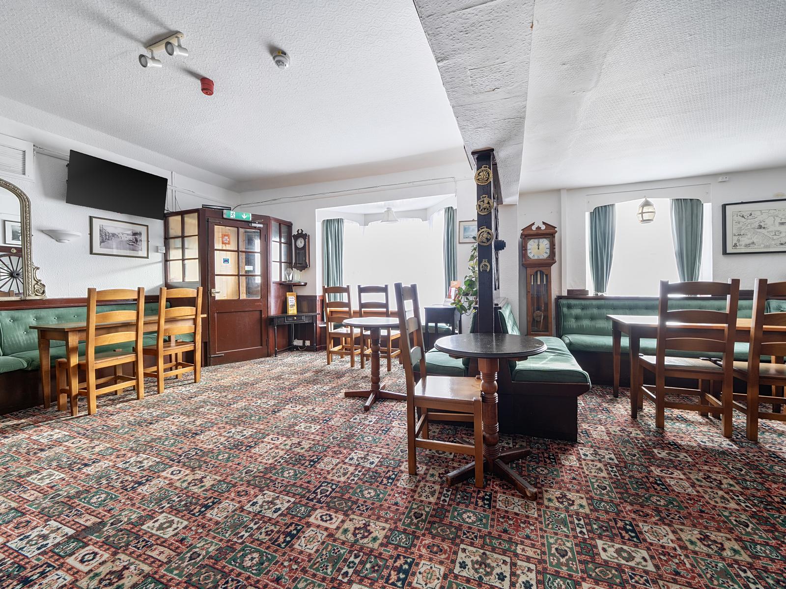 property image-4
