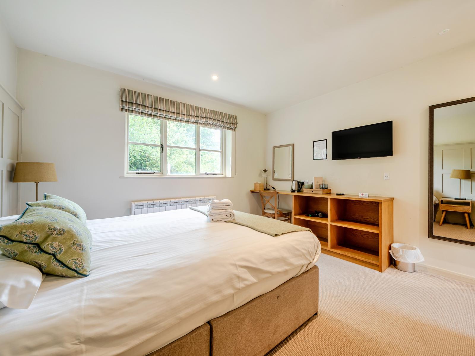 property image-10
